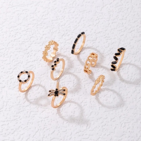 **DARBY* 8-Pc Gold x Black Fashion Dragonfly Ring Set - Picture 3 of 4